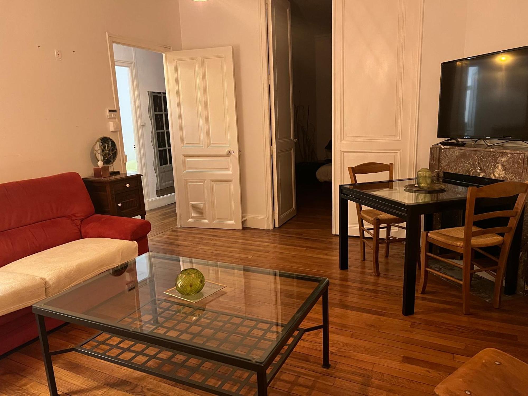 Apartamento Le Campus Victoria II - Train Station & Isabey St - 75M2 Nancy Exterior foto
